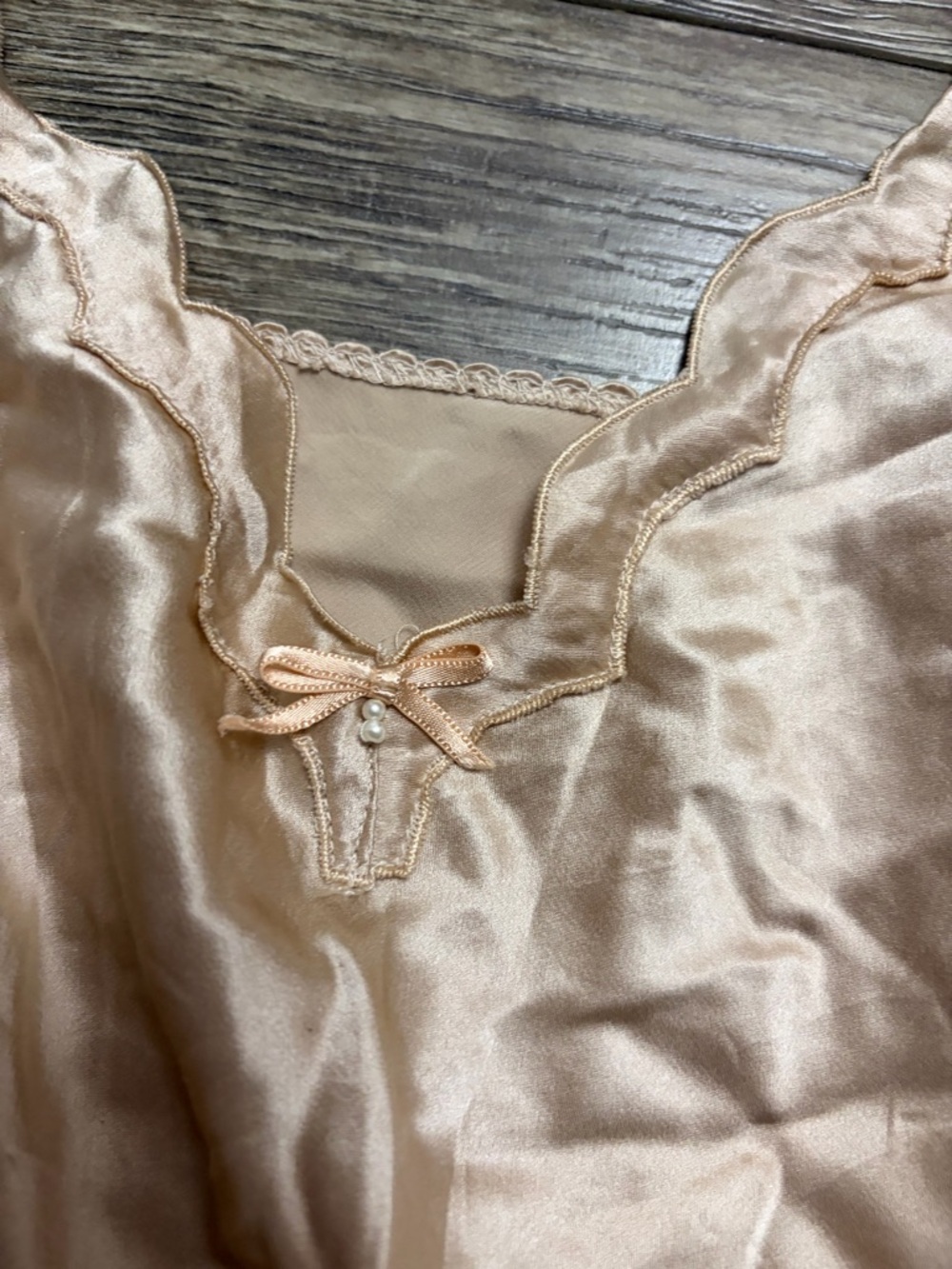70s/80s European Vintage 100% Silk Cami Top w Lace Trim (Cream/Tan) Size S/M - Picture 8 of 9